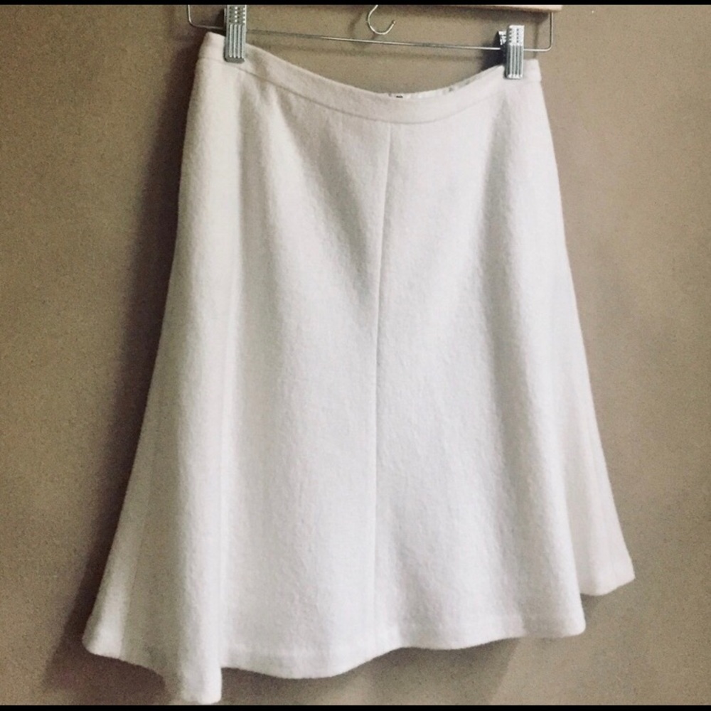 Banana Republic Winter White Pocket Skirt